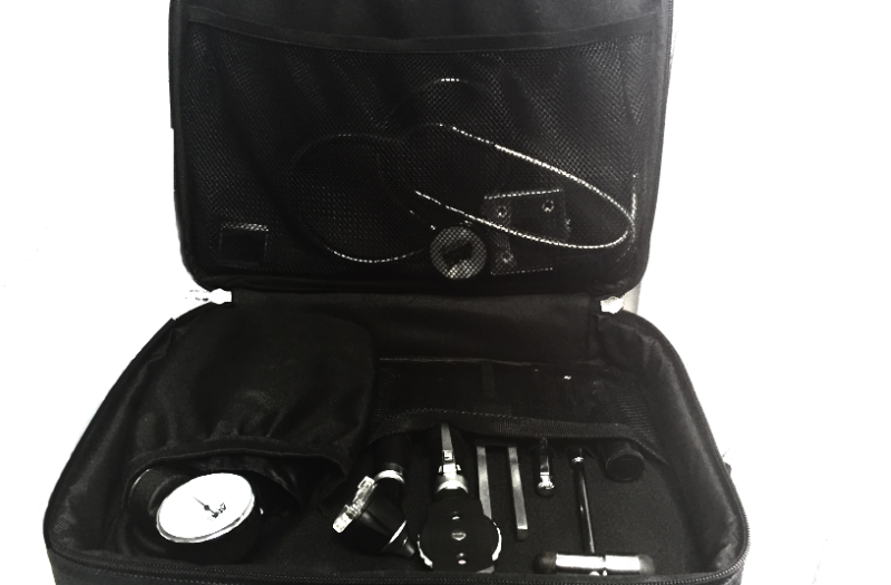 AME MEDICAL DIAGNOSTIC SET AME Worldwide LLC USA (Almania Drugs Store)